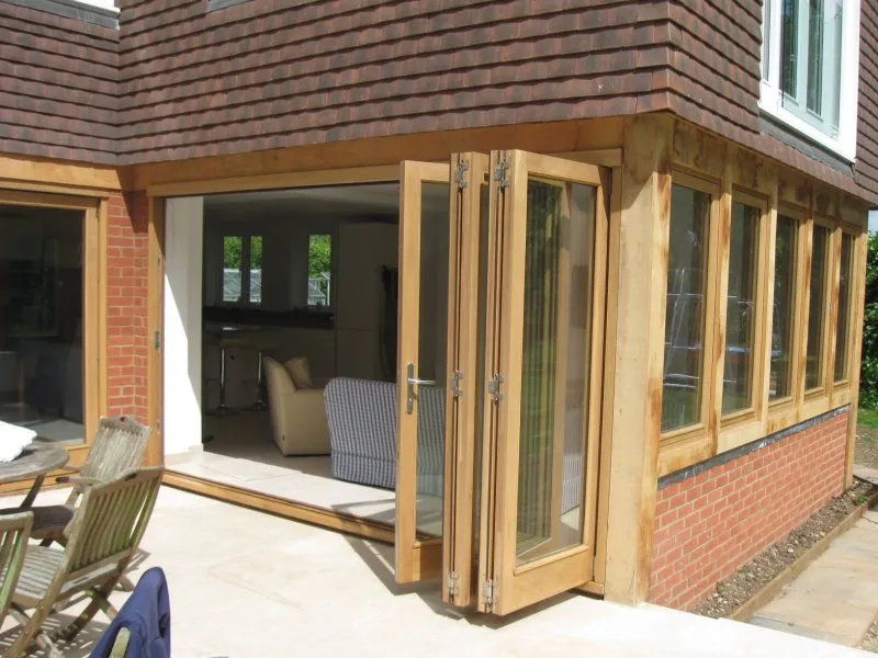 Oak framed extension corner glazed